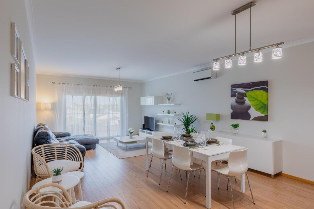 Apartamento com 3 Quartos