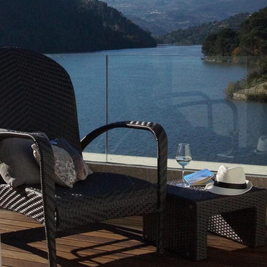 Estudio con terraza