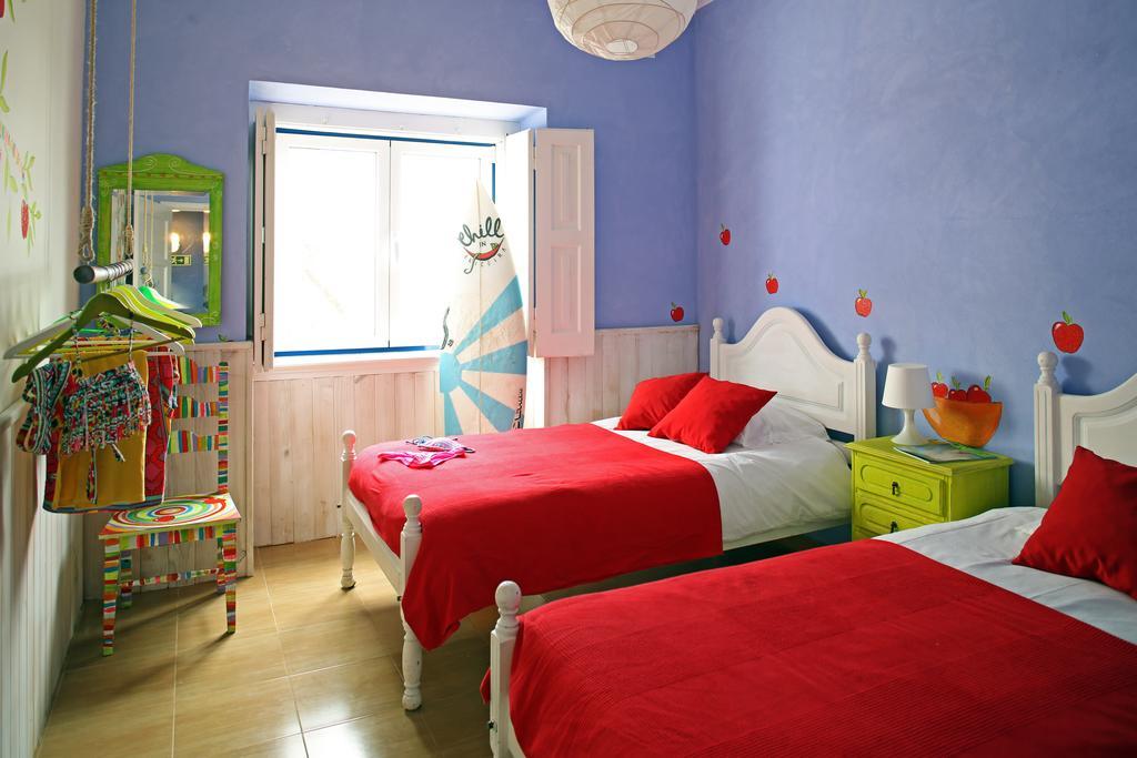 Doppel-/Zweibettzimmer mit Gemeinschaftsbad