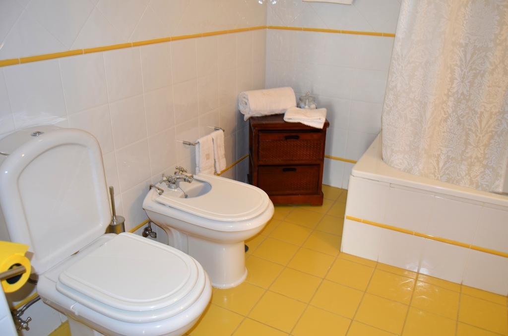 Quarto Duplo