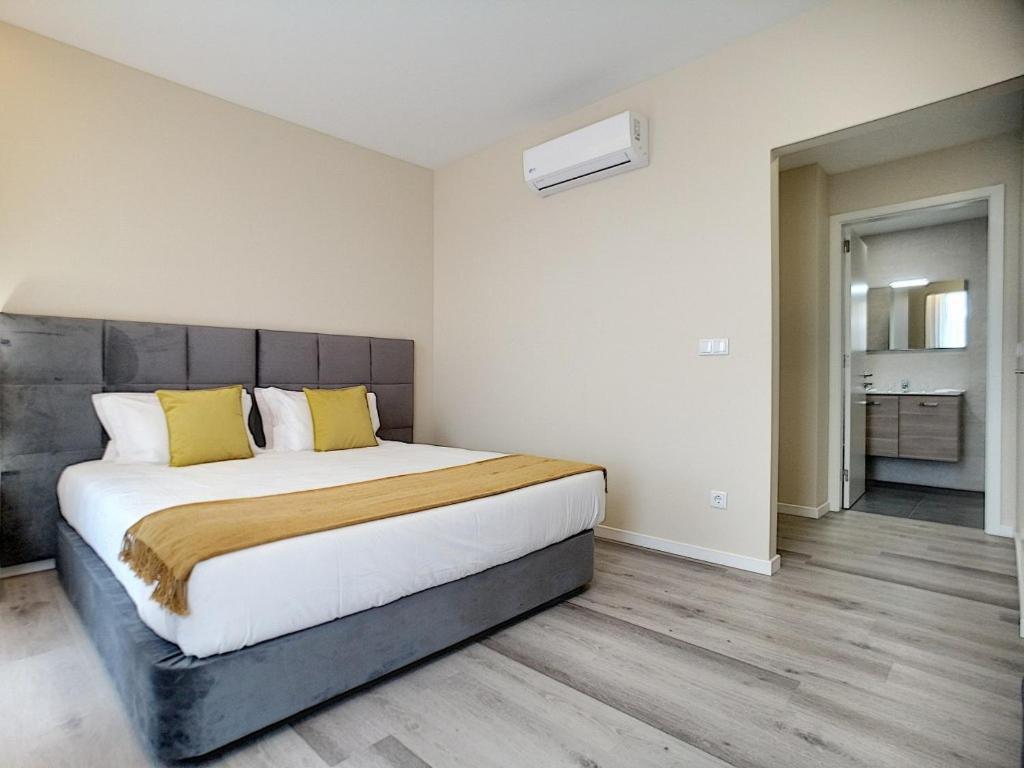 Quarto Duplo Standard