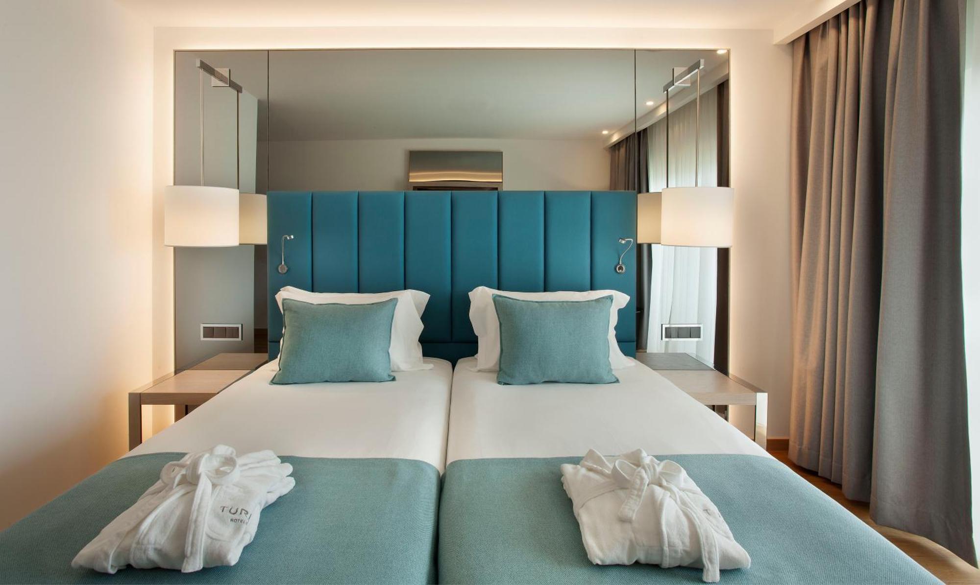 Oferta Especial - Quarto Twin com Vista Mar Lateral