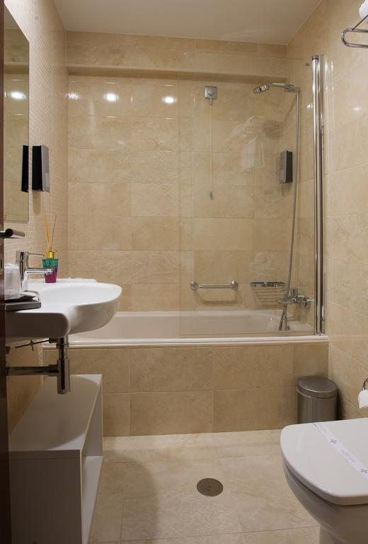Superior Double or Twin Room,644492517:JPEG