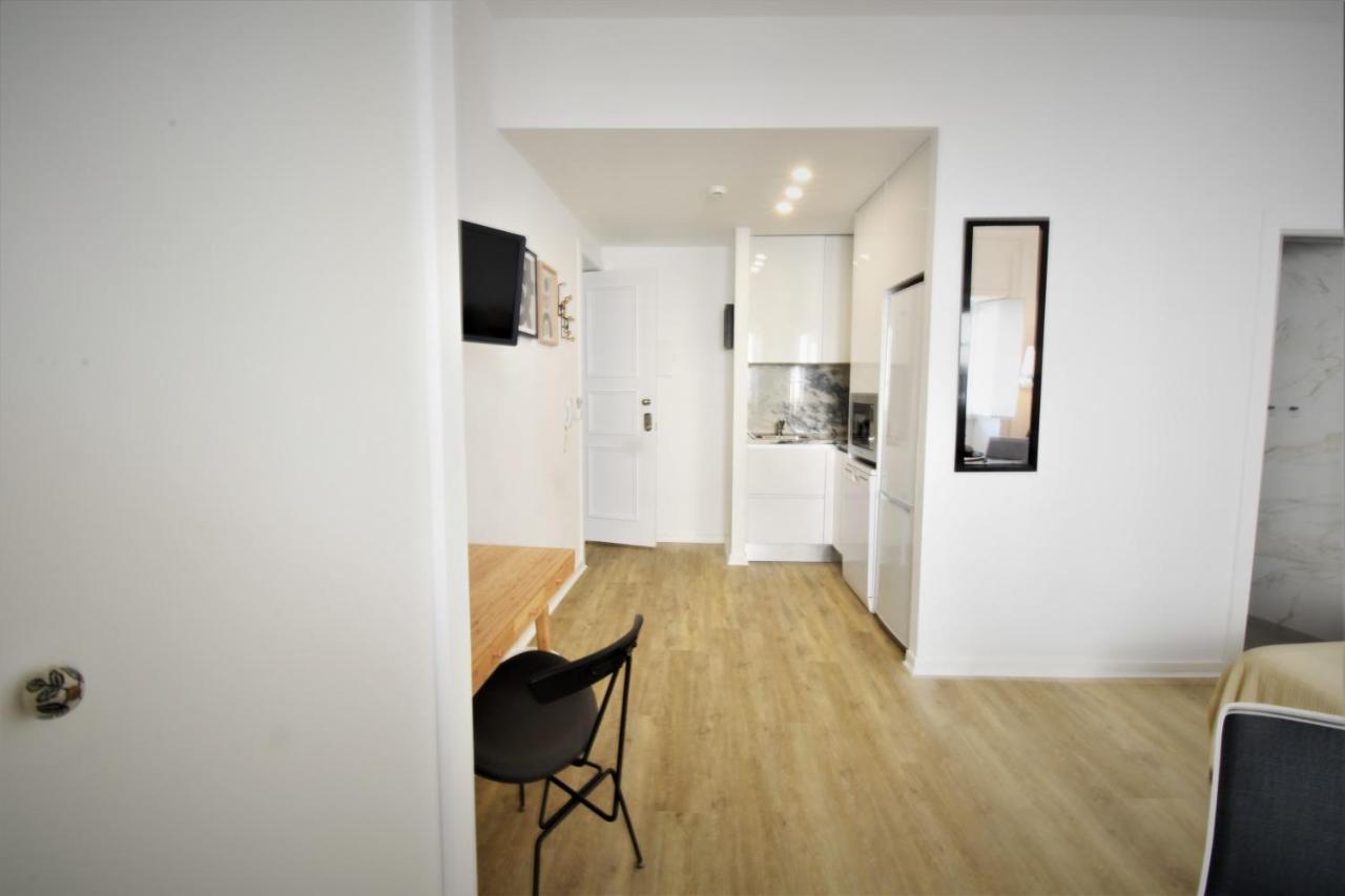 Deluxe King Studio