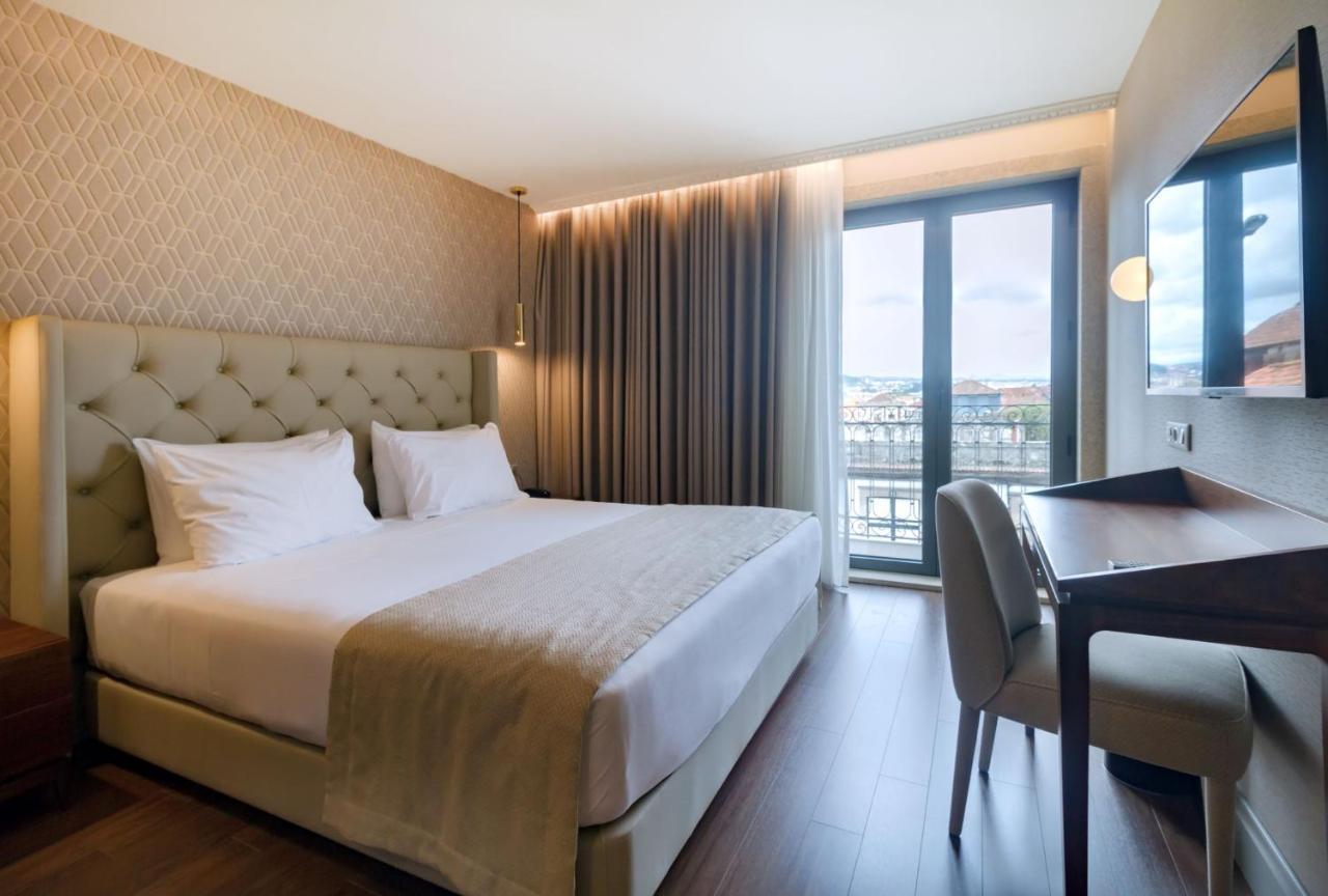 Double or Twin Room with Balcony