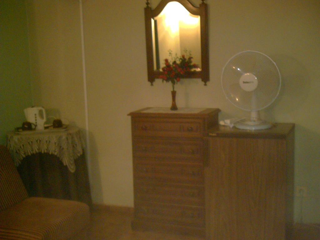 Classic Single Room with Shower