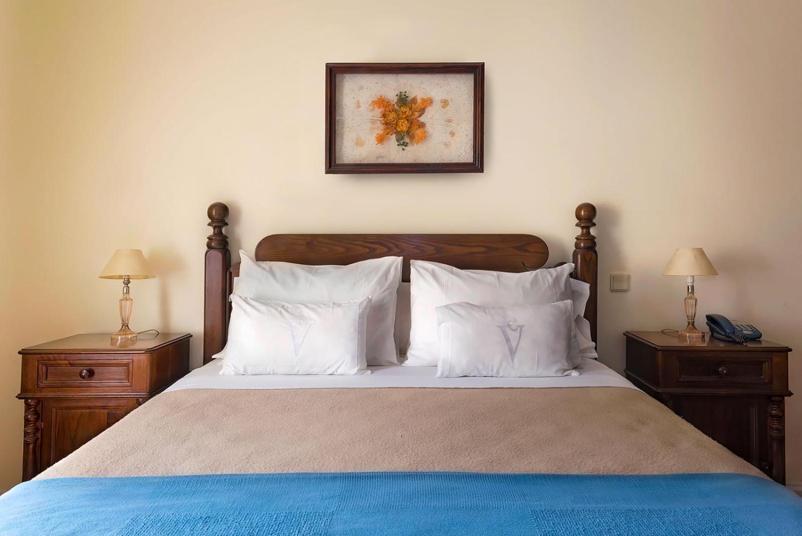 Superior Family Room (2 Adults + 2 Children)