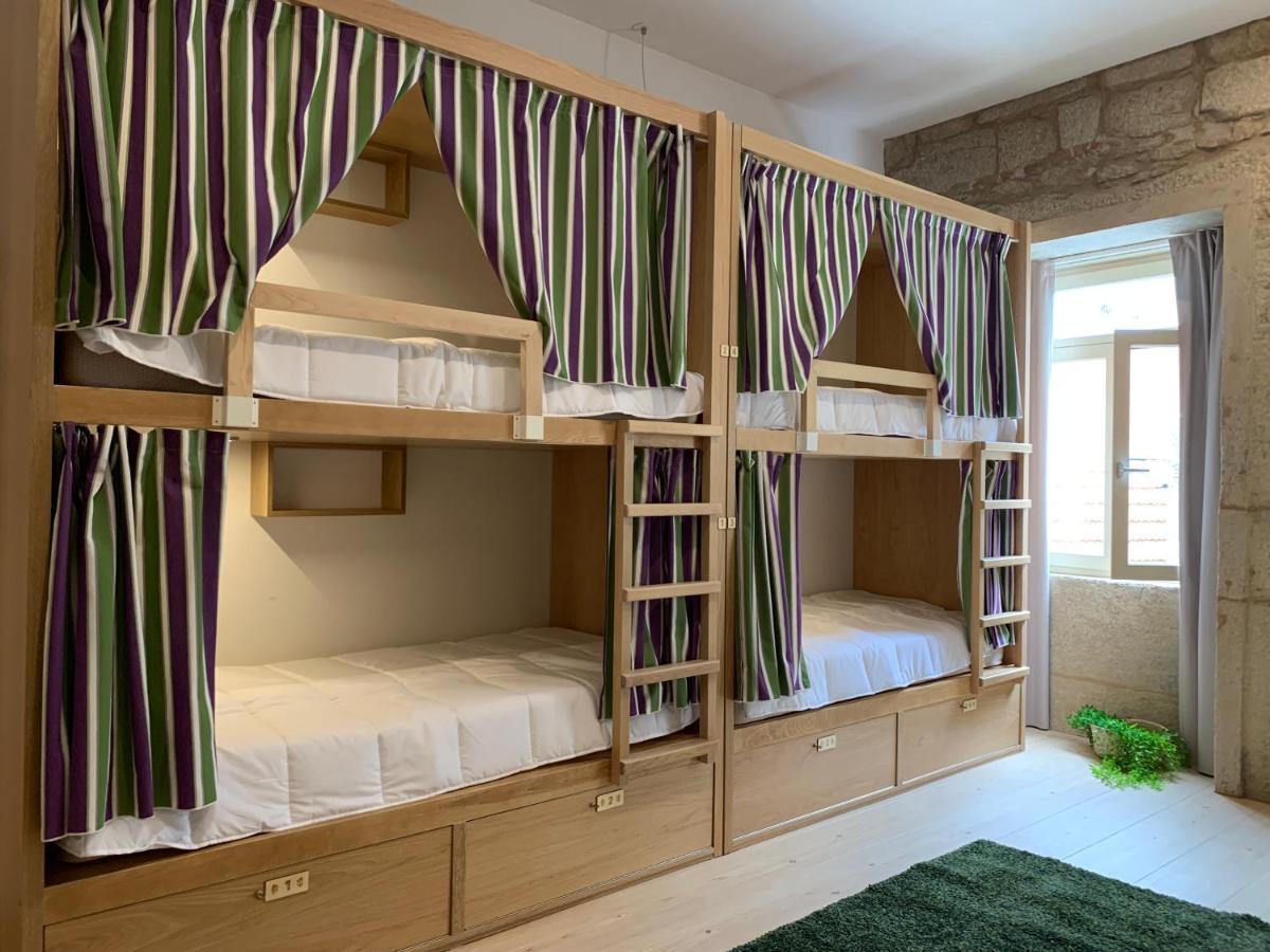 Bed 10-Bed Mixed Dormitory Room