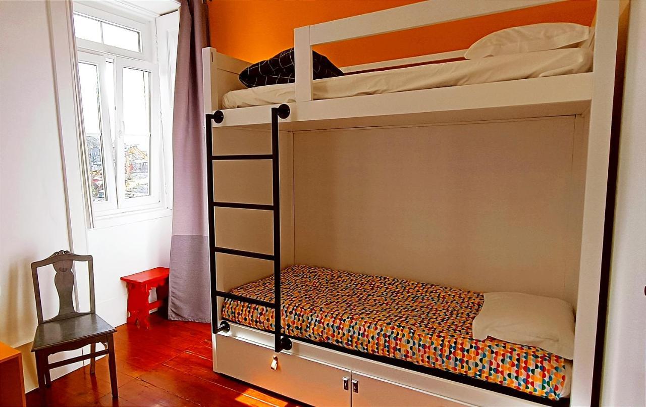 Bed 4-Bed Mixed Dormitory Room Private Bathroom