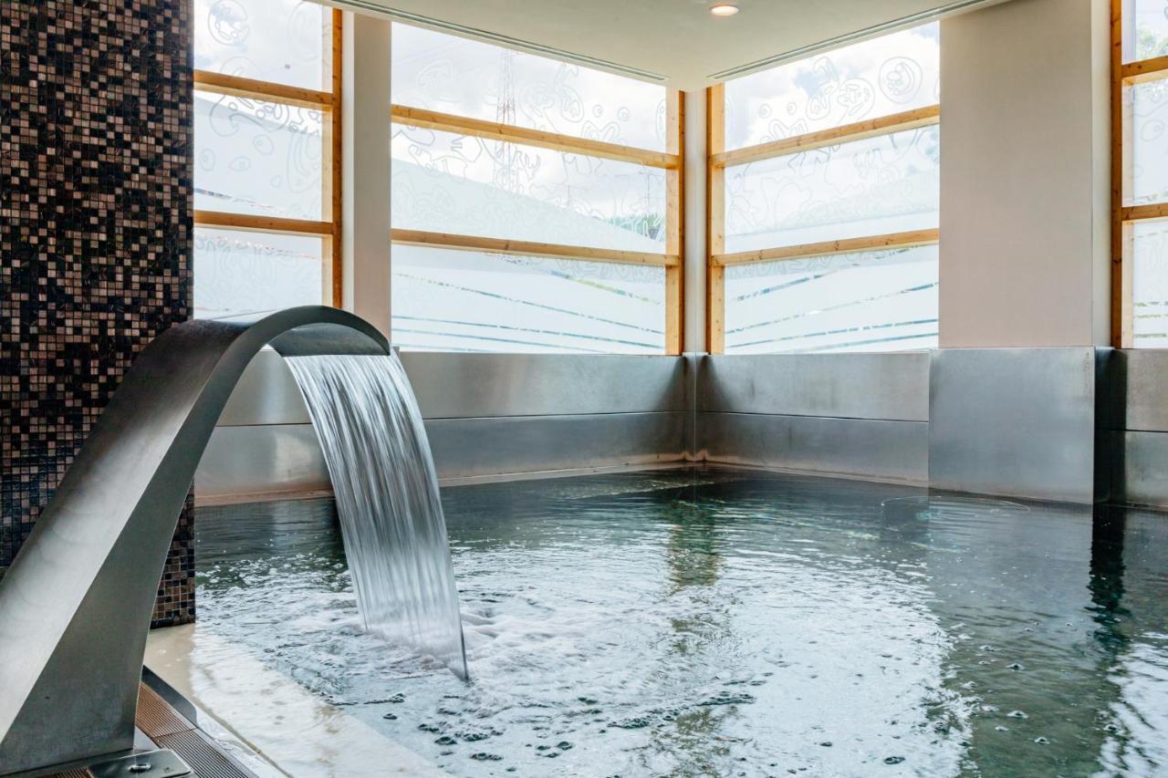 Double or Twin Room with Spa Access