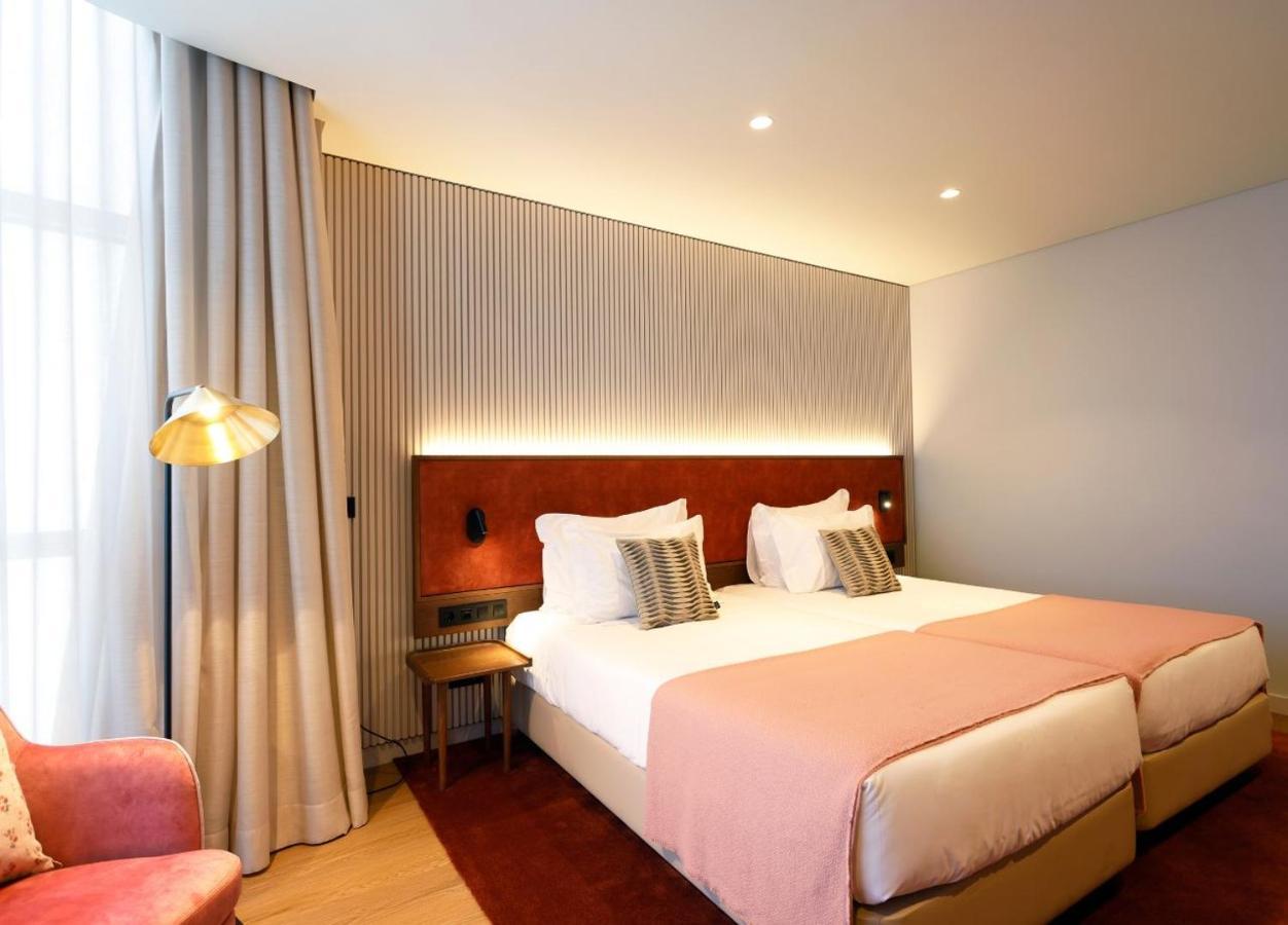 Quarto Familiar (2 Adultos + 2 Crianças)