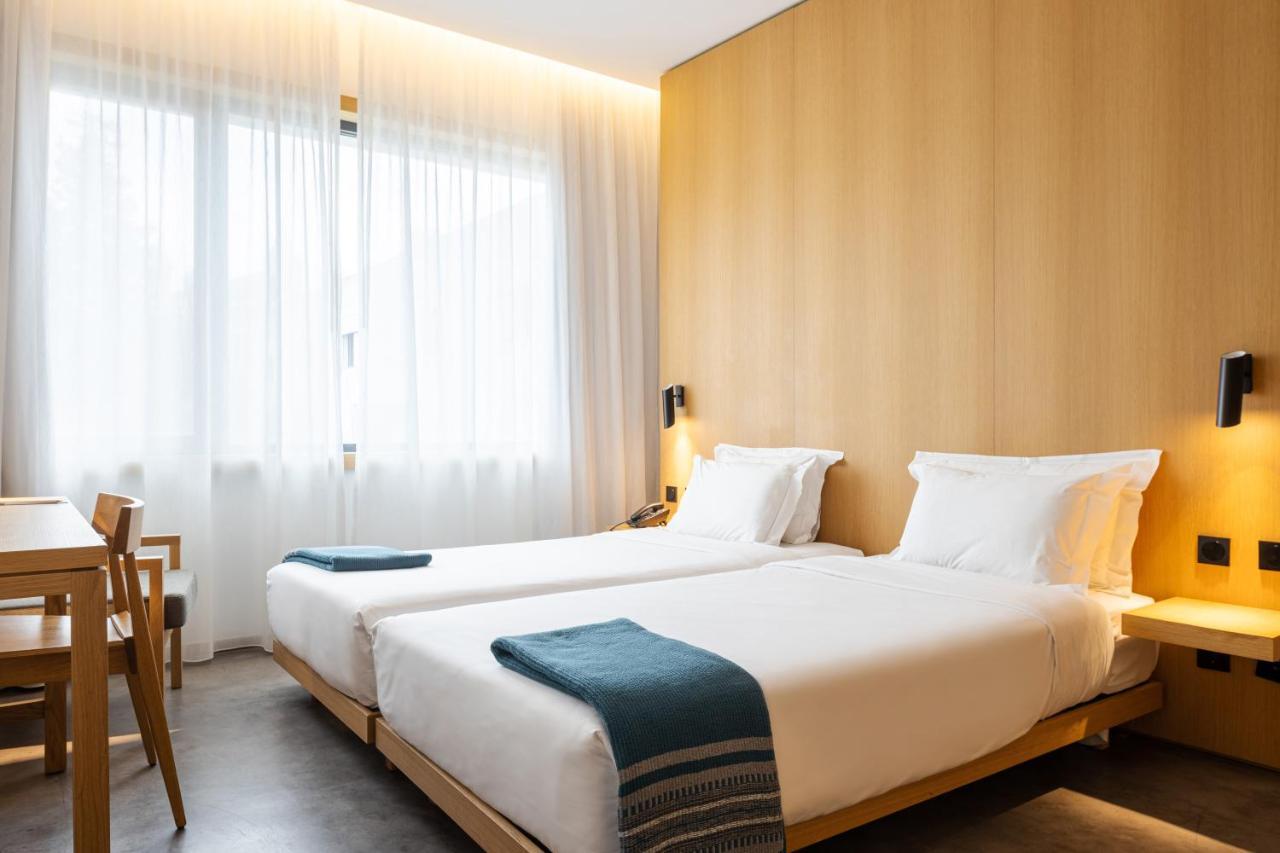 Habitación Estándar pequeña con 1 cama doble o 2 individuales