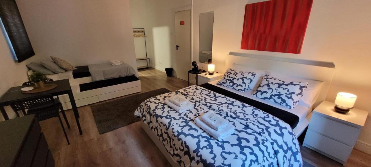 Habitación Familiar con vistas al jardín