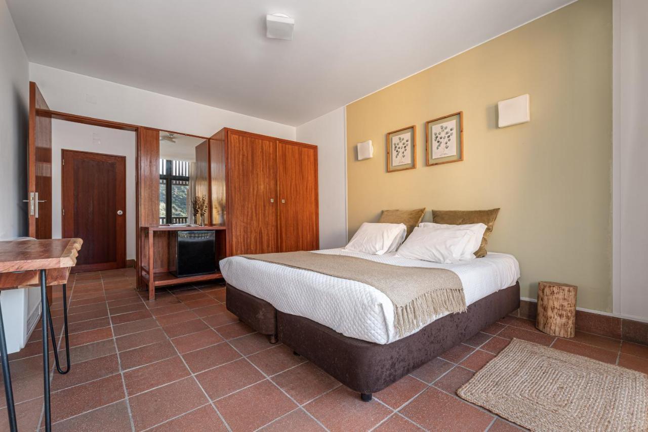 Quarto Duplo