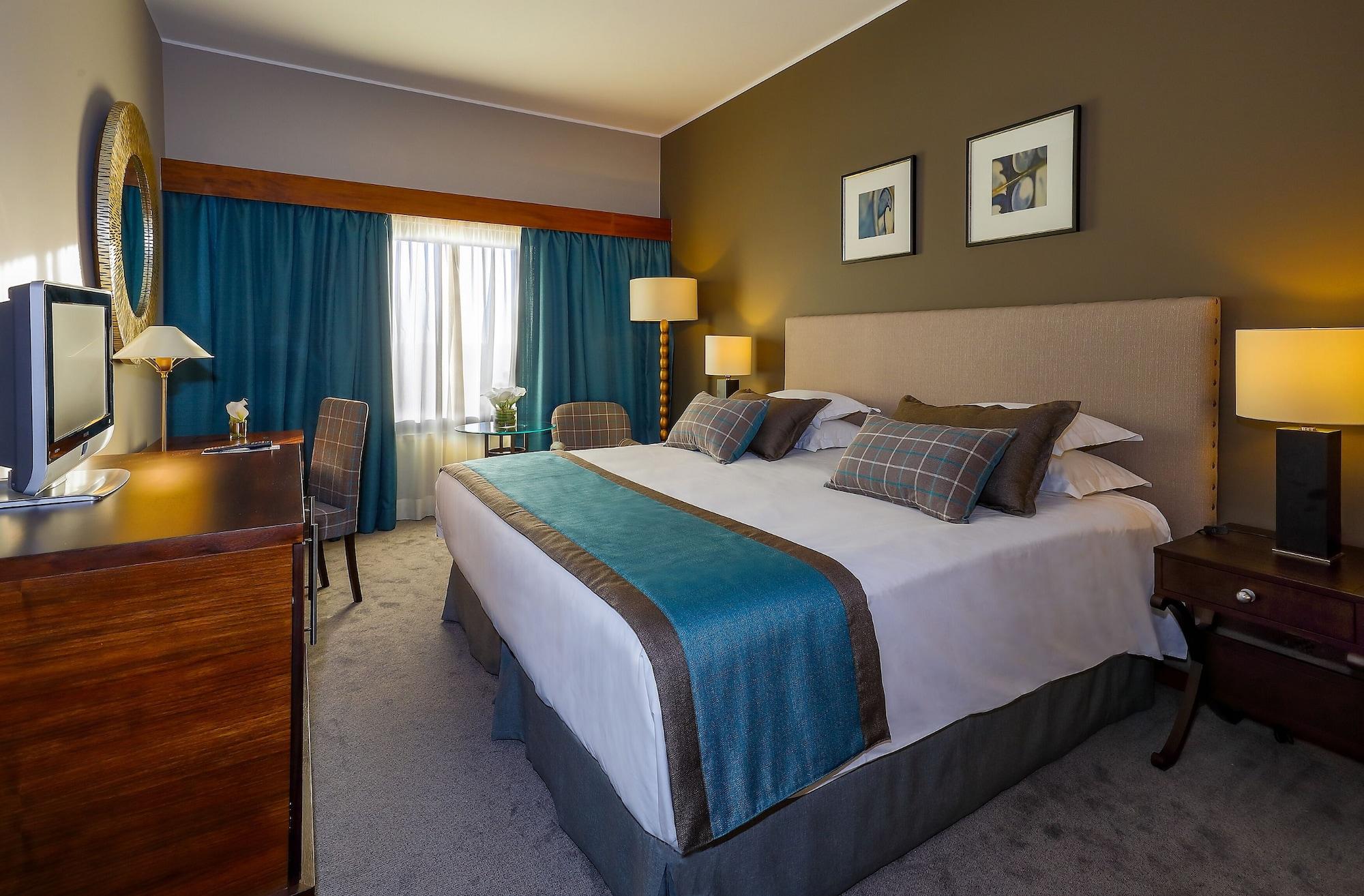 Superior Queen Room
