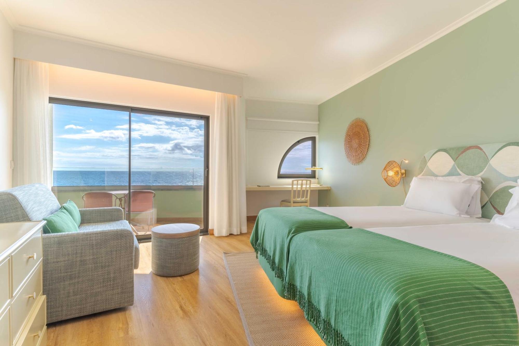 Habitación Doble con vistas al mar (2 adultos + 1 niño) - 1 o 2 camas