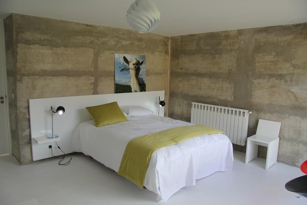 Quarto Duplo
