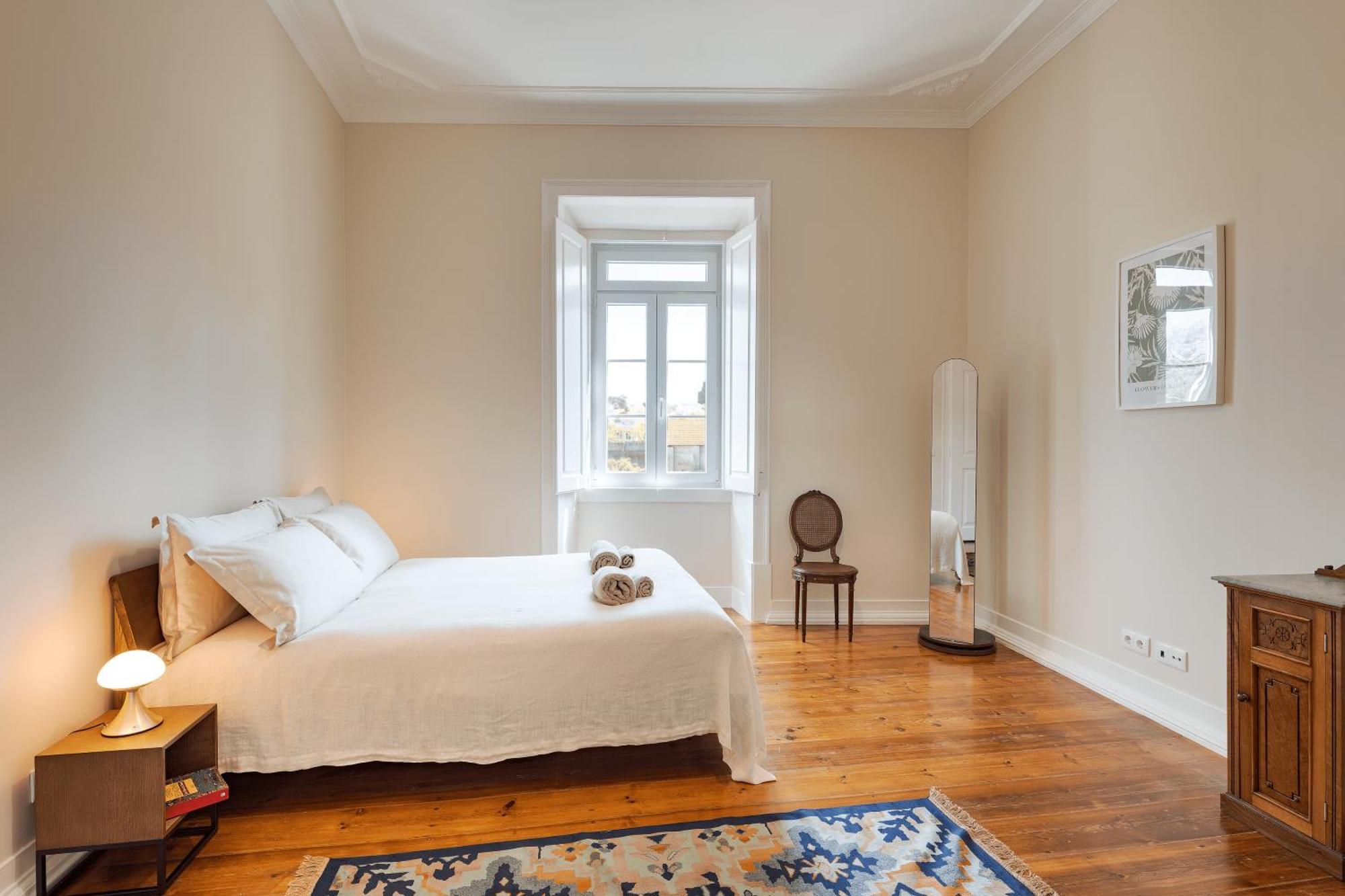 Modern Two-Bedroom Apartment - First Floor
