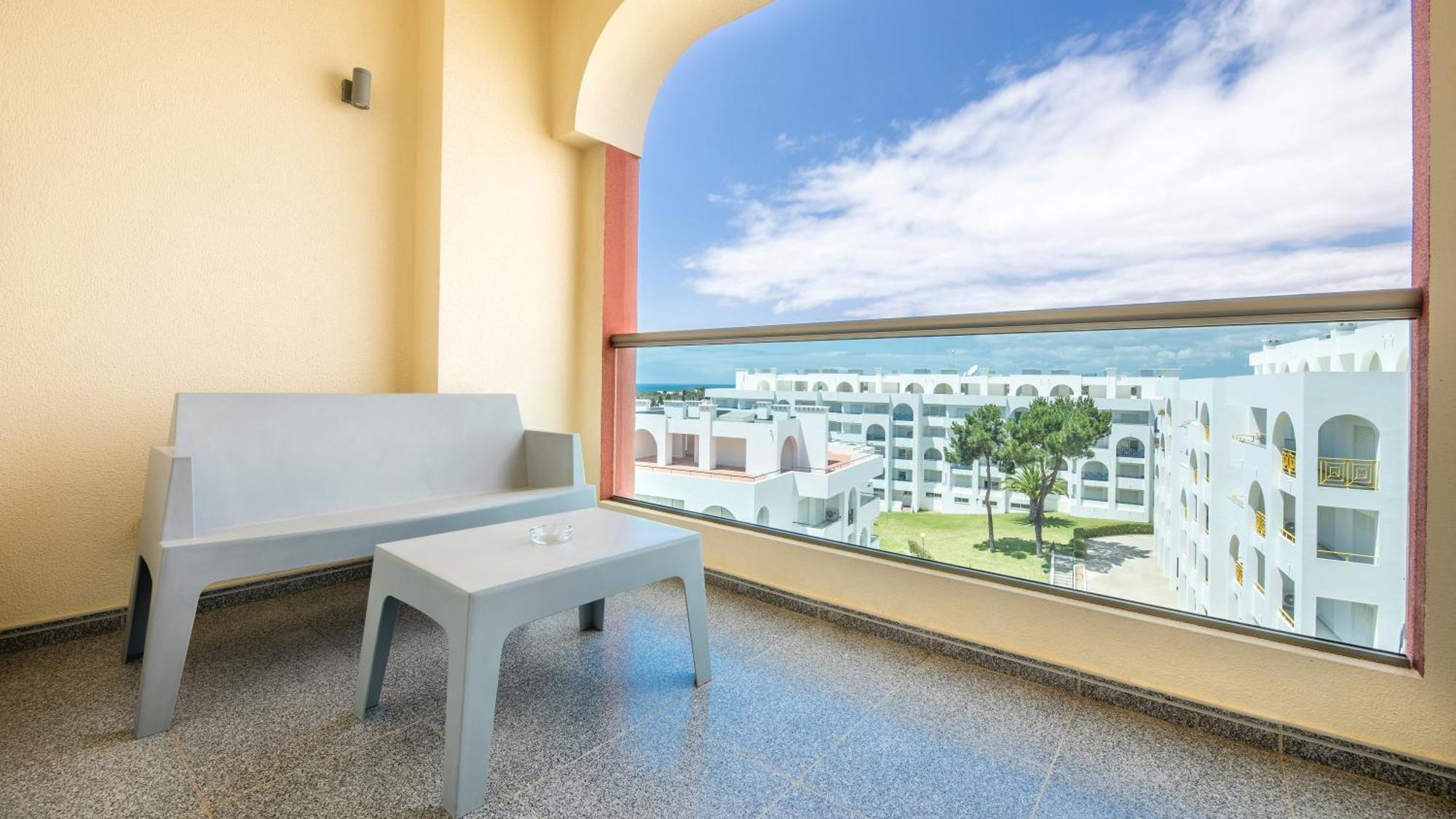 Habitación familiar Fantasy con vistas al mar ( 4 adultos + 1 niño de hasta 11 años)