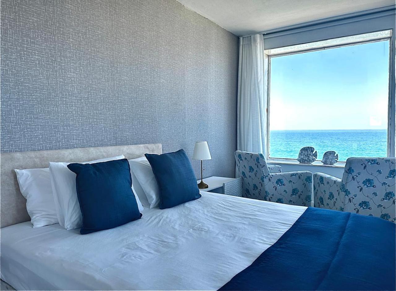 Deluxe Double Room with Sea View