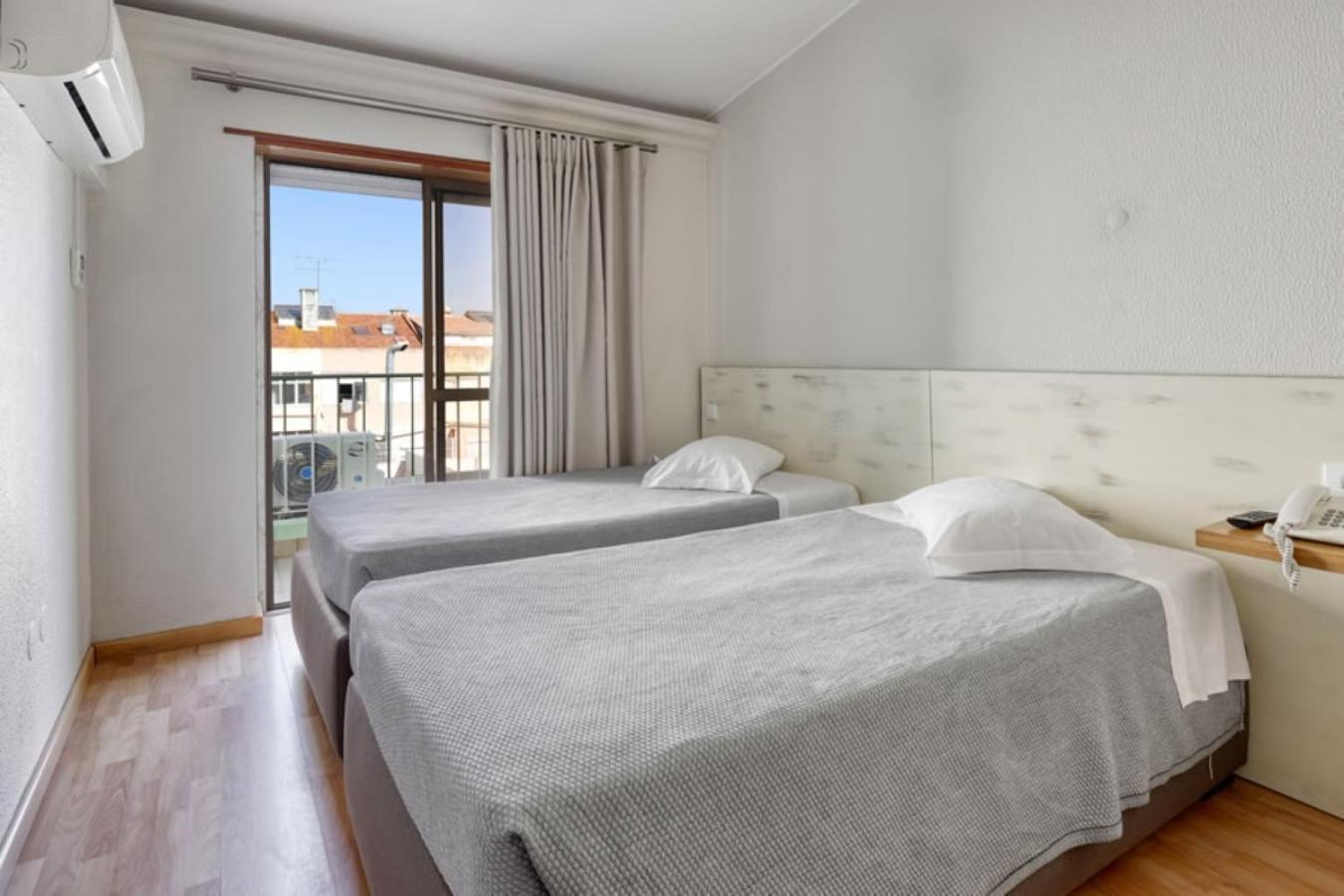 Quarto Twin