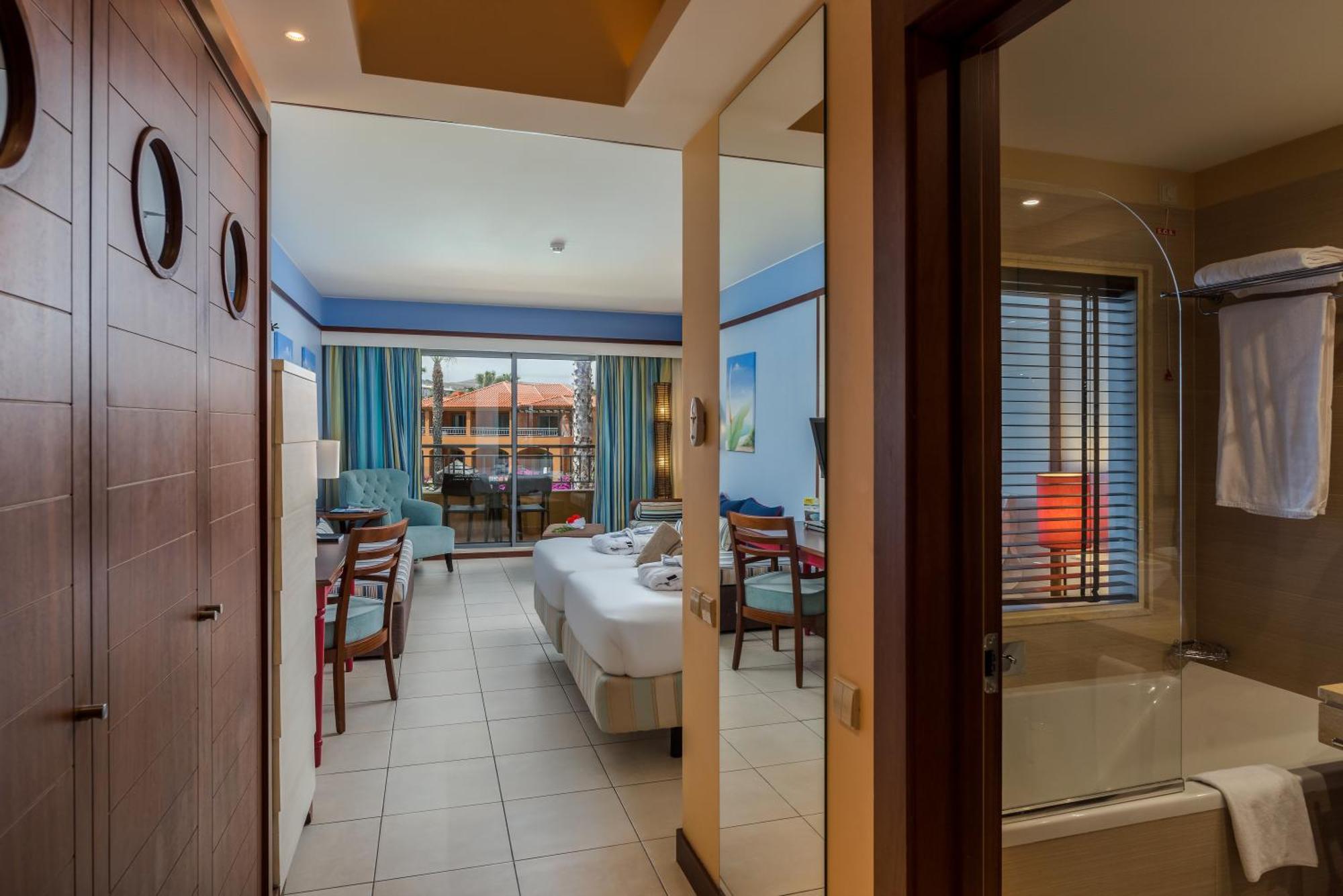 Double Room Pool View