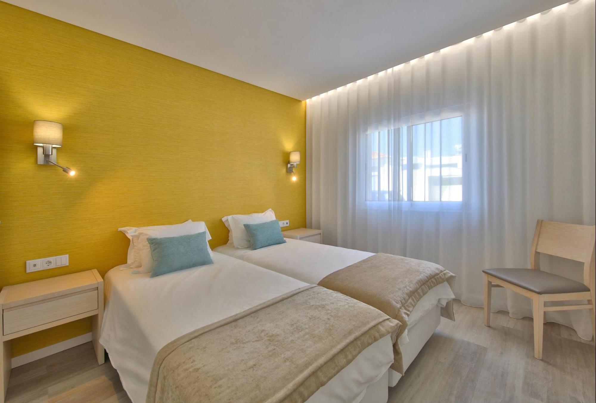 Apartamento de 1 dormitorio con vistas a la piscina