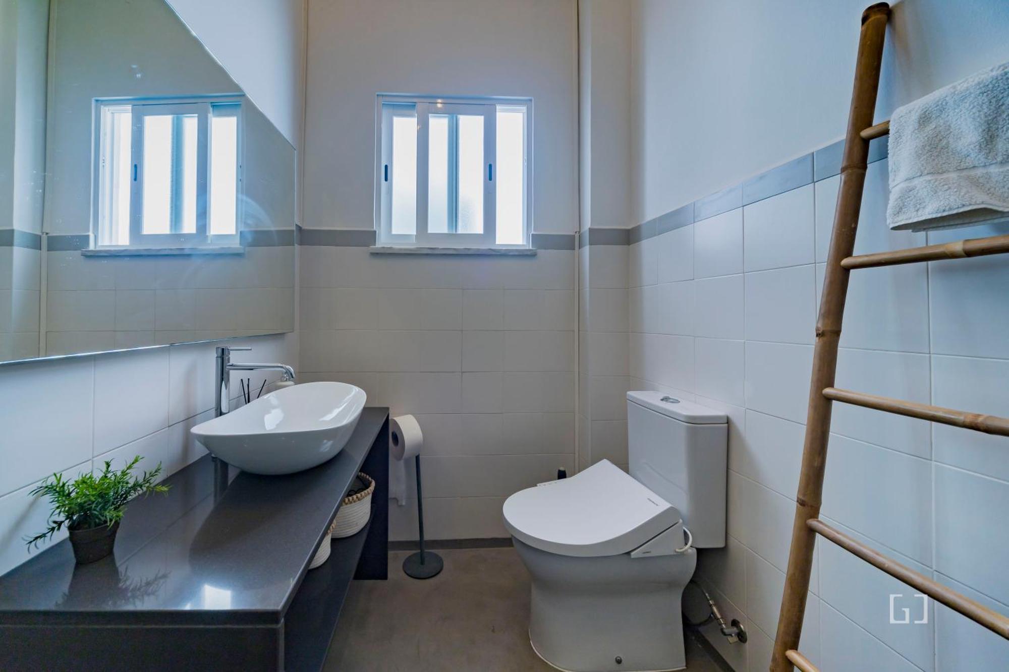 Double or Twin Room with Shared Bathroom
