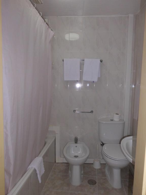 Quarto Triplo Económico