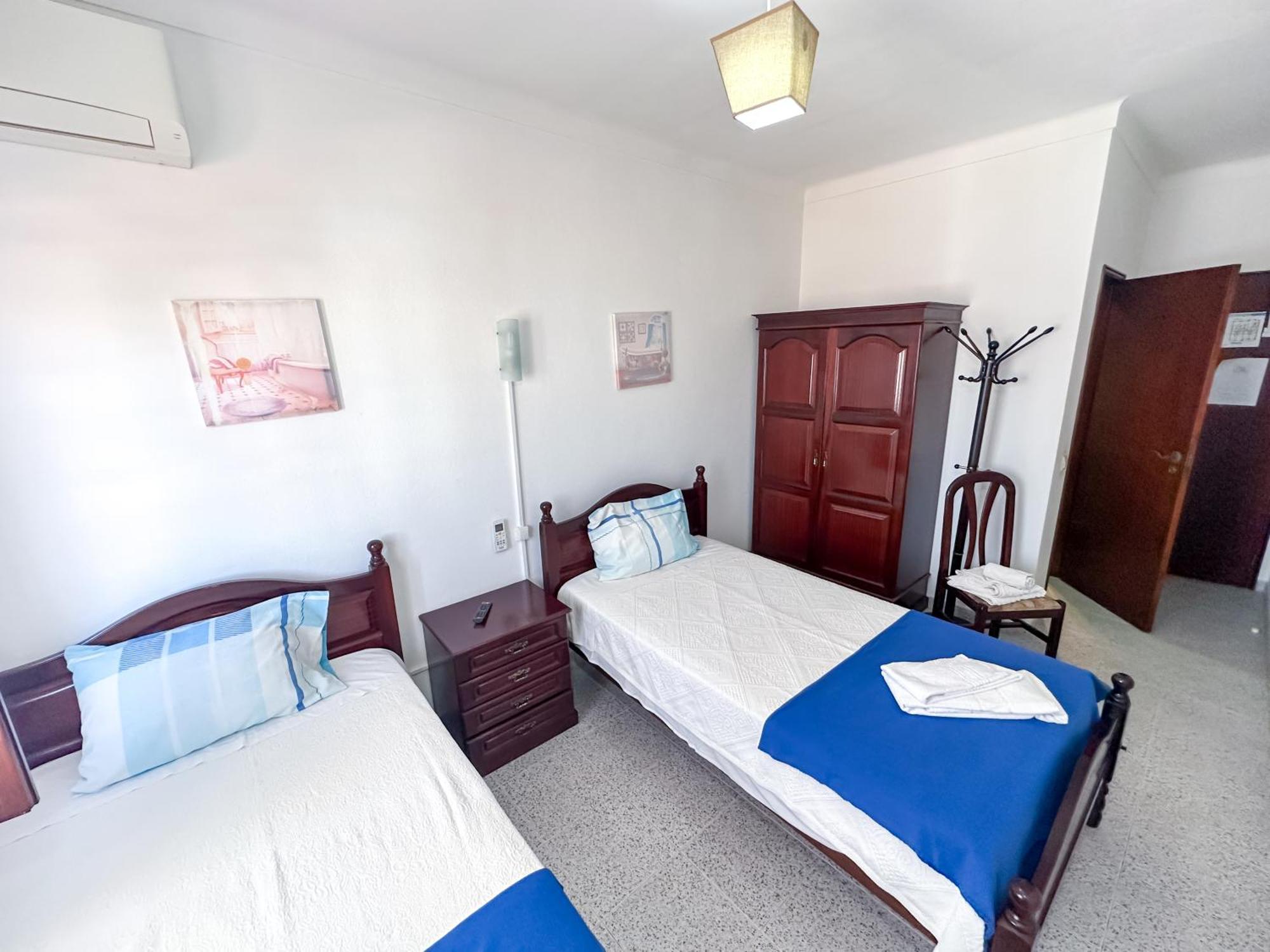 Quarto Twin