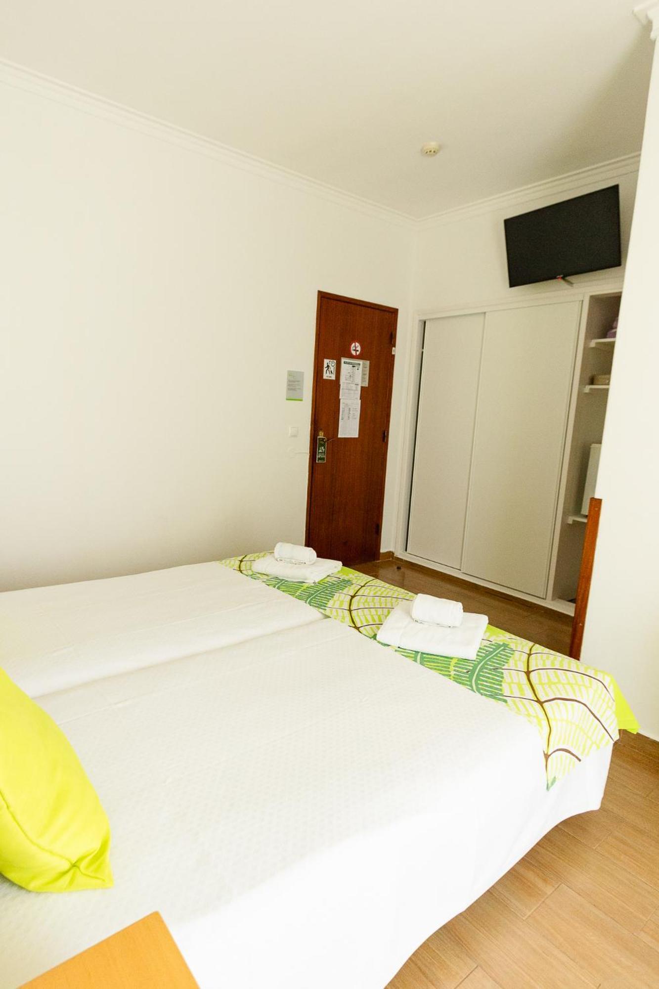 Twin Room Terrace,1742881193:JPEG