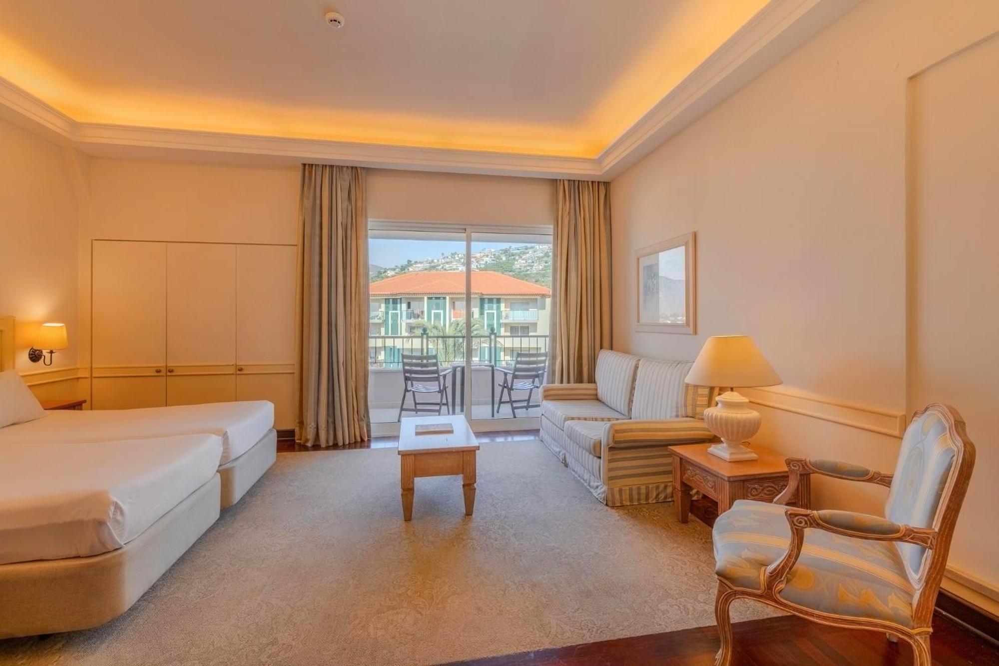 Superior Deluxe Twin Room
