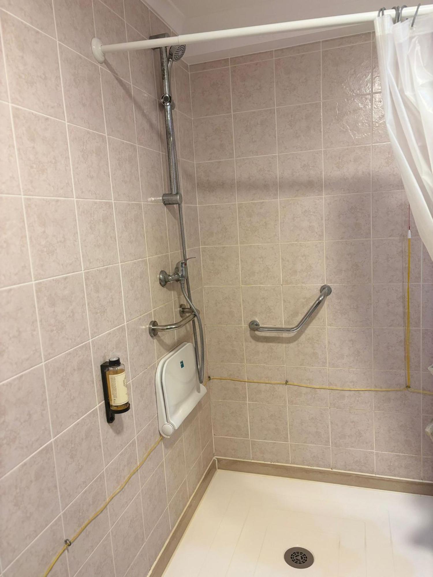 Habitación Doble adaptada para personas con discapacidad - 2 camas