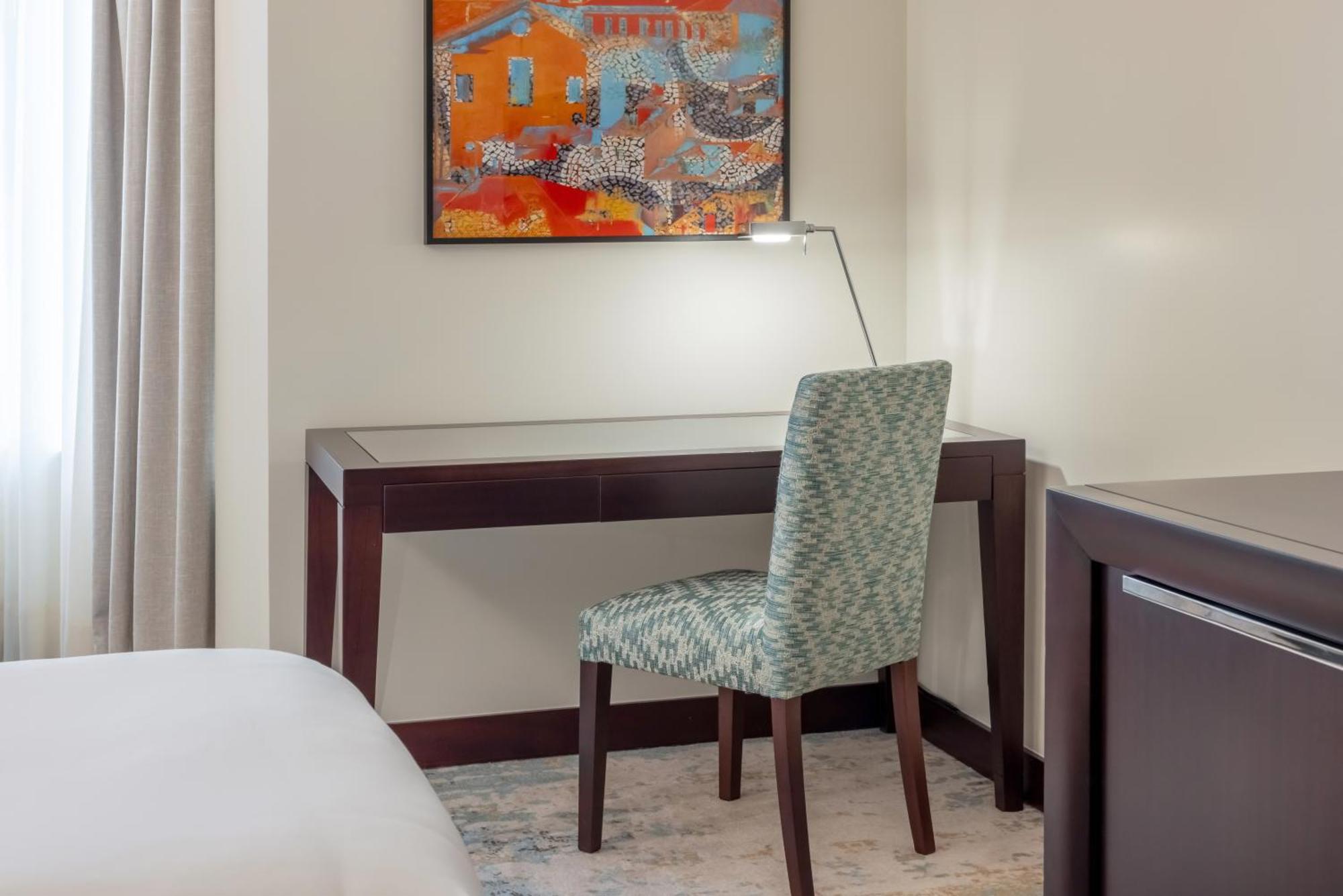 High Floor Standard Twin Room