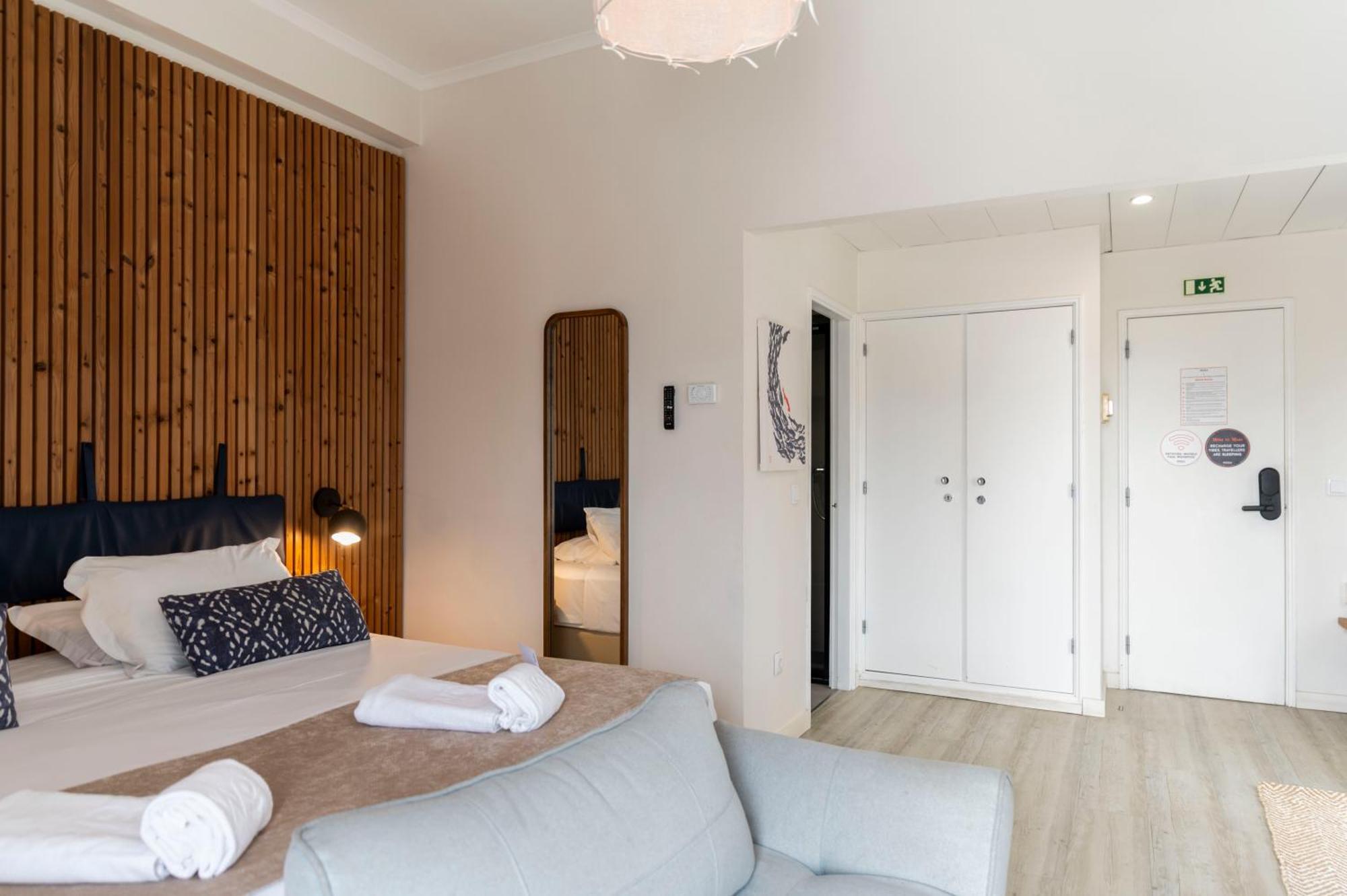 Habitación Familiar con balcón