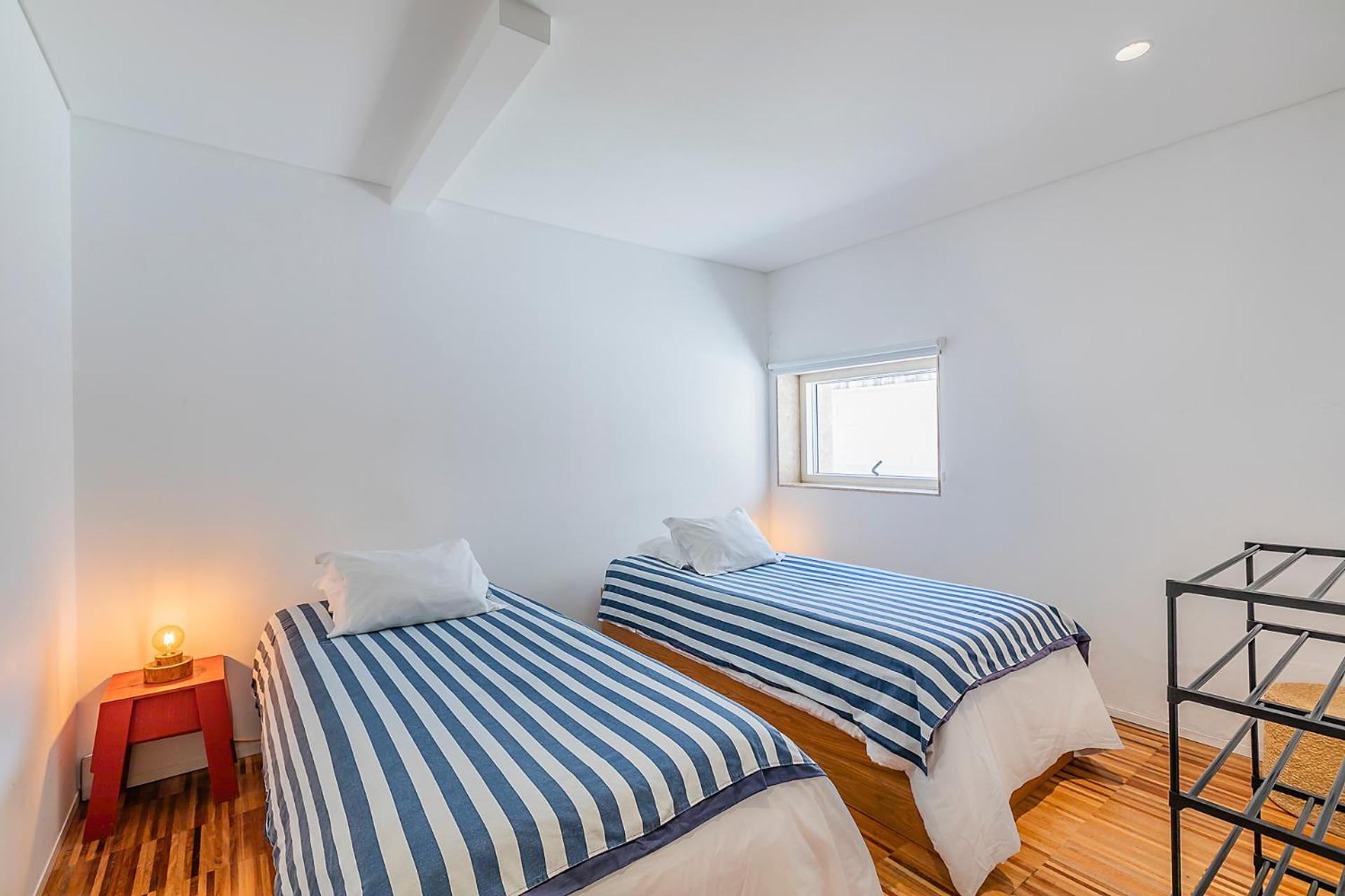 Zweibettzimmer mit eigenem Bad