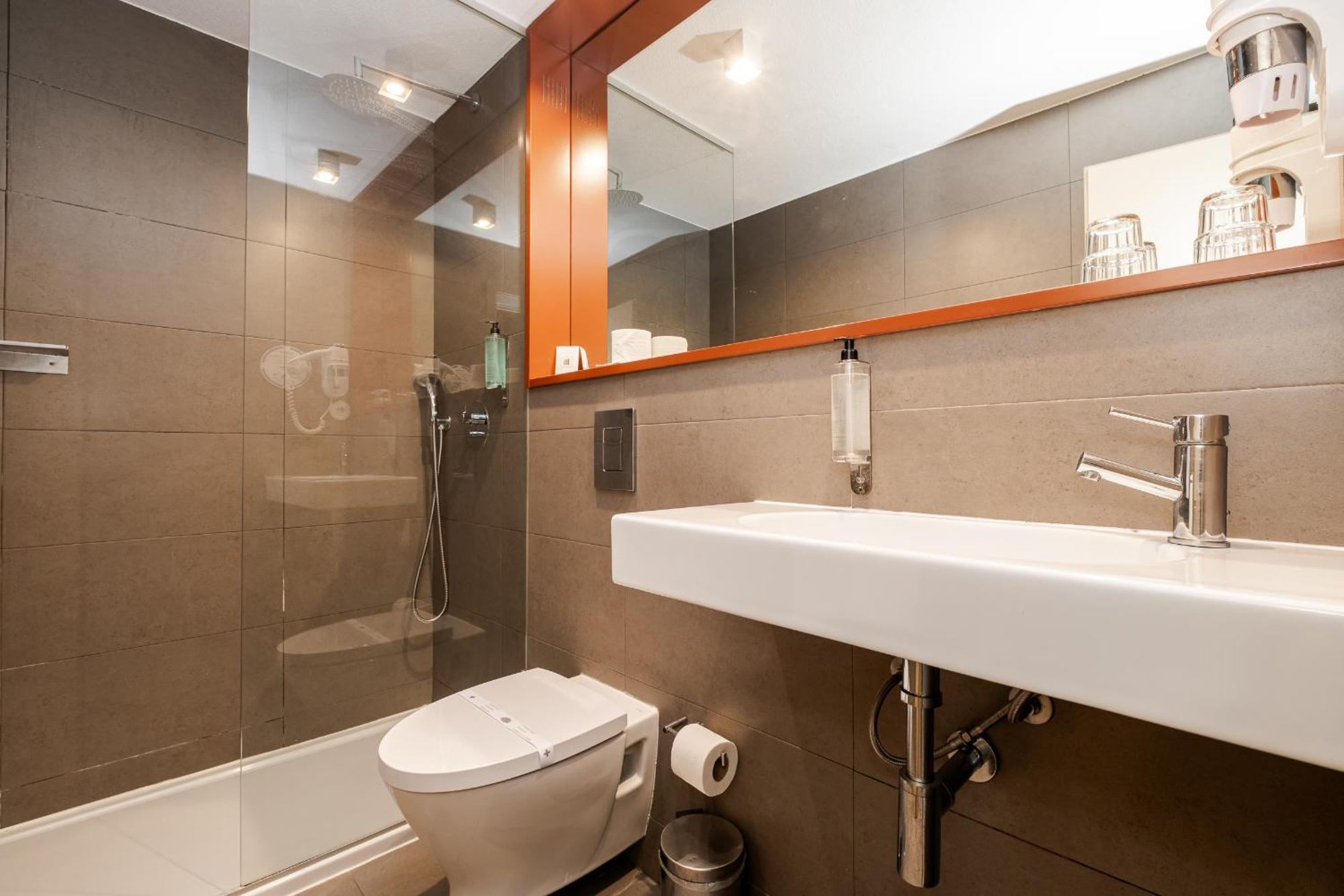 Double or Twin Room with Balcony