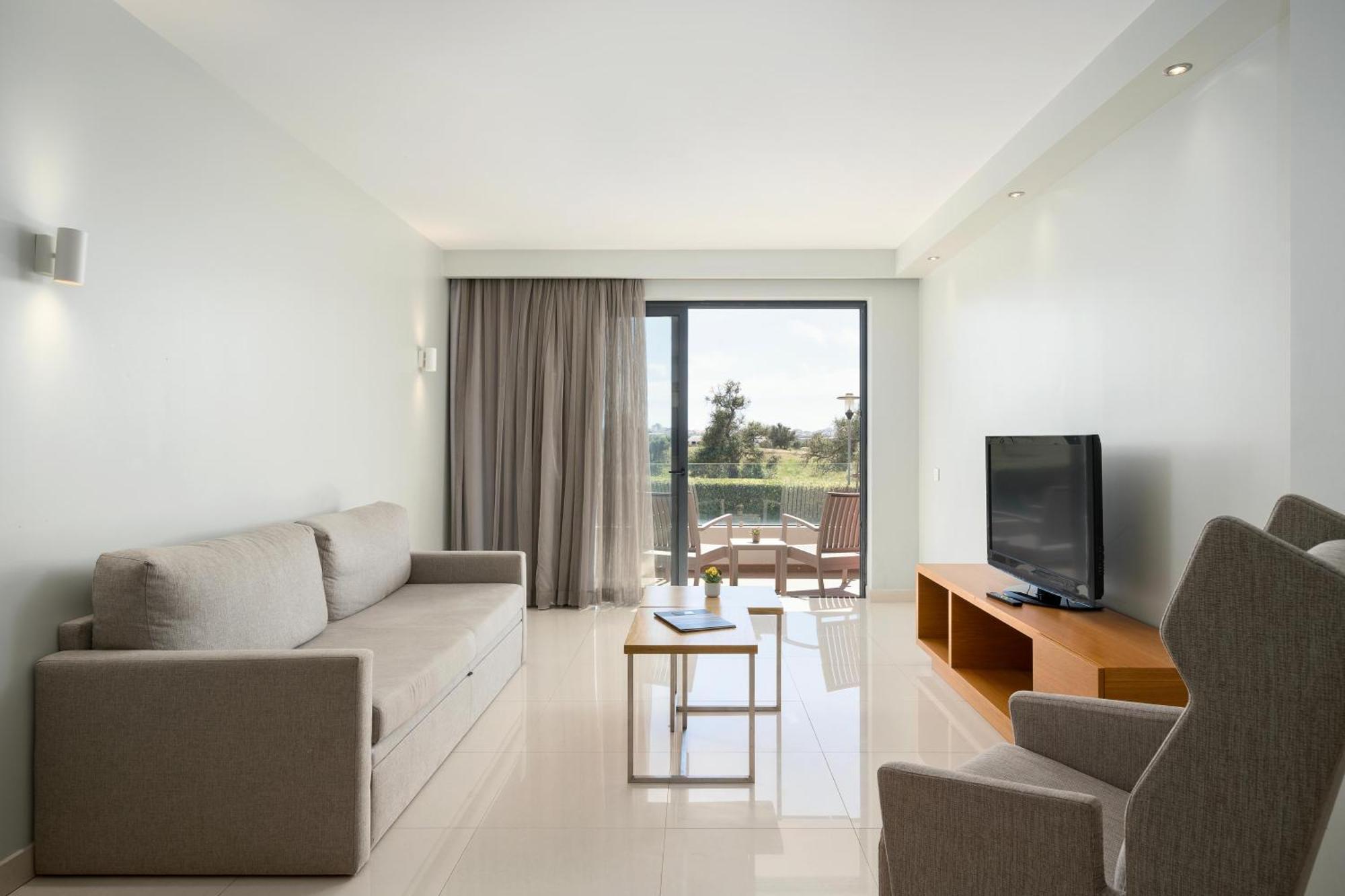 Standard Junior Suite