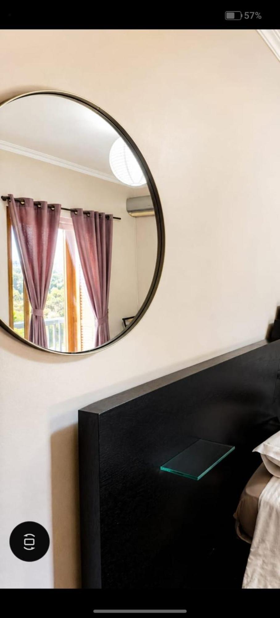 Habitación Triple con vistas al jardín