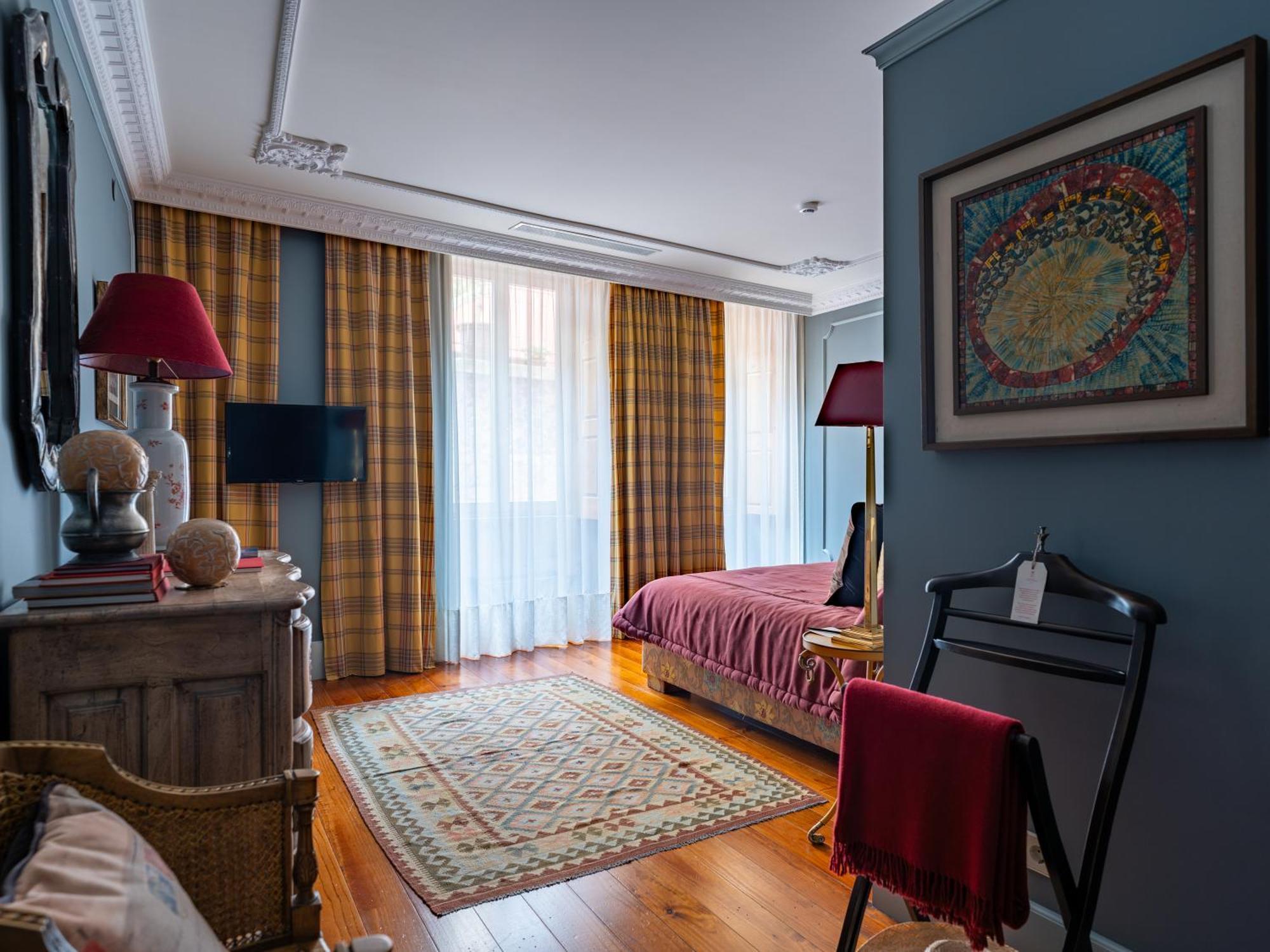 King Suite