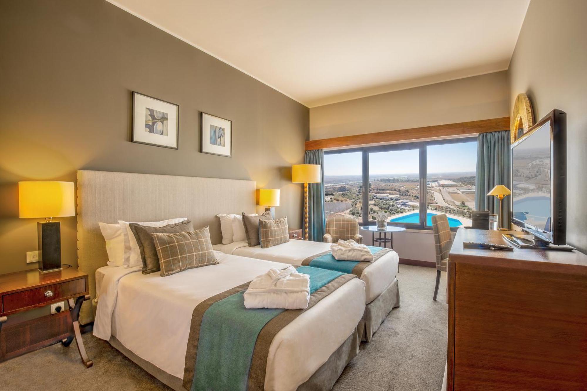 Premium Twin Room