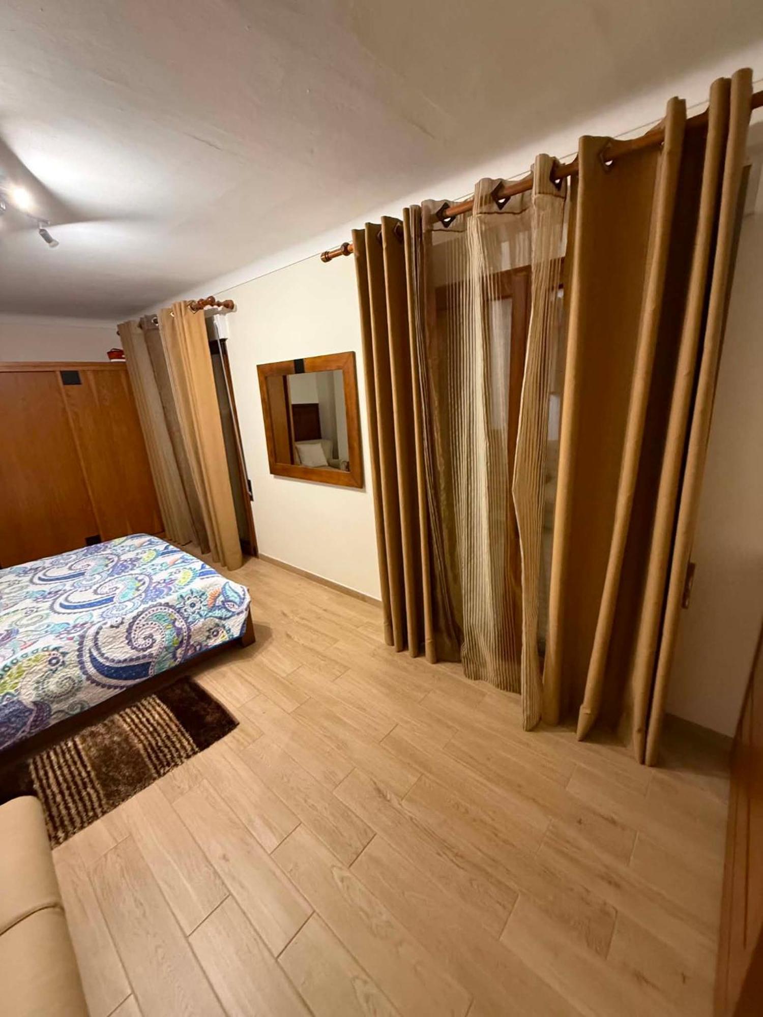 Double Room Private Bathroom