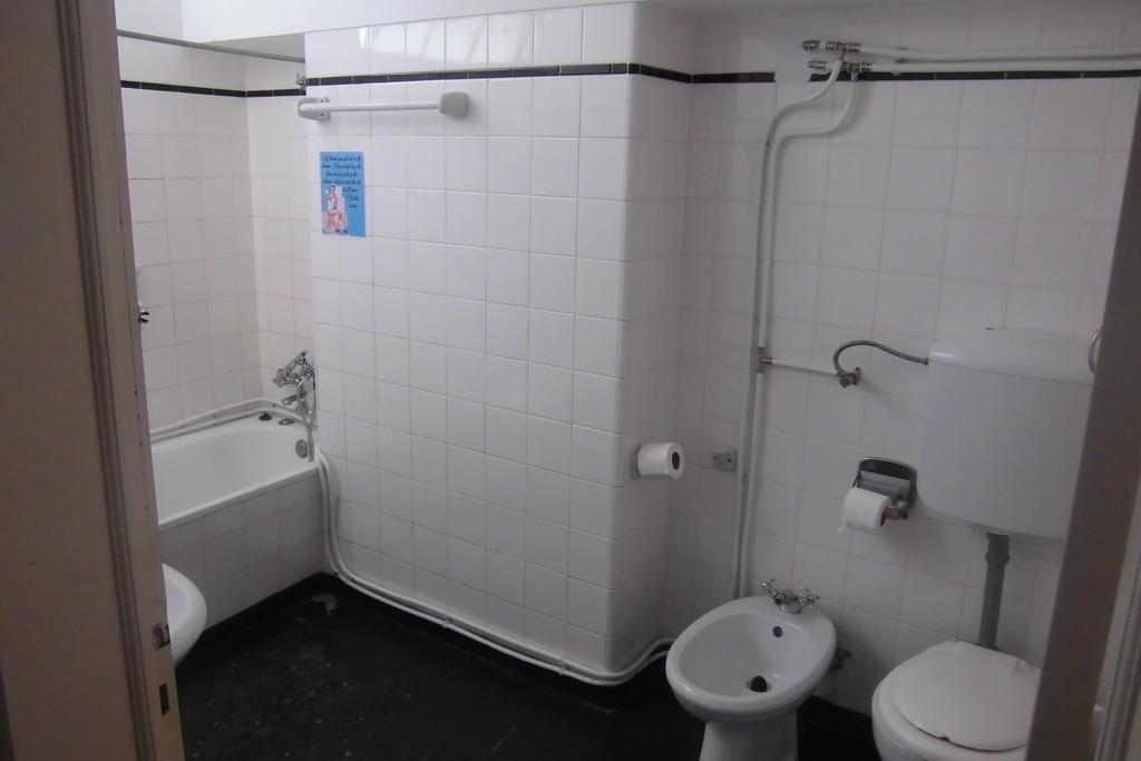 Triple Room with Bathroom