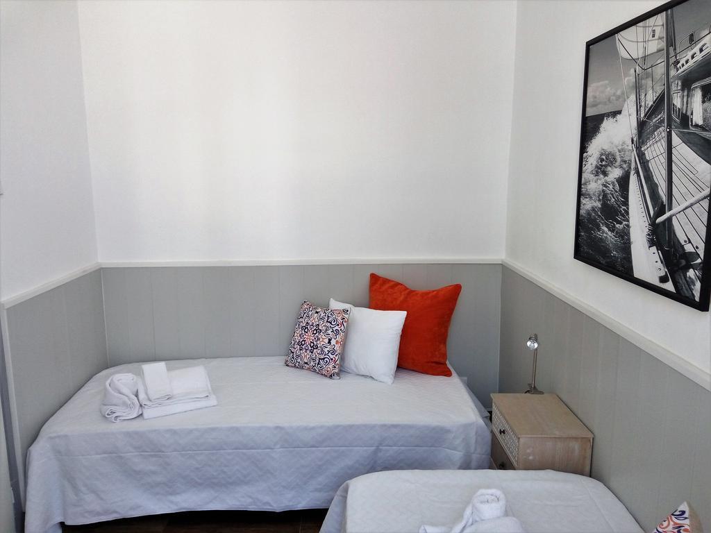 Economy Twin Room