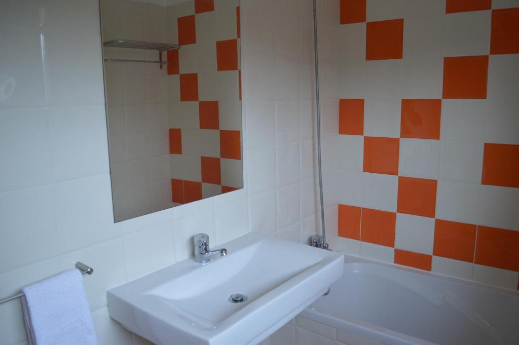 Studio with Balcony
