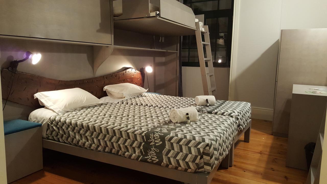 Quarto Familiar com Casa de Banho Partilhada