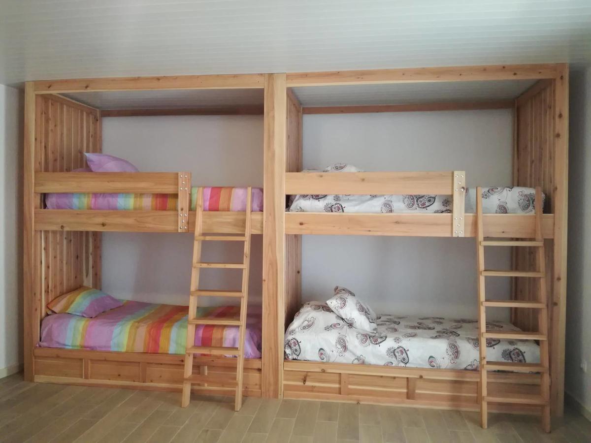 Bunk Bed in Mixed Dormitory Room