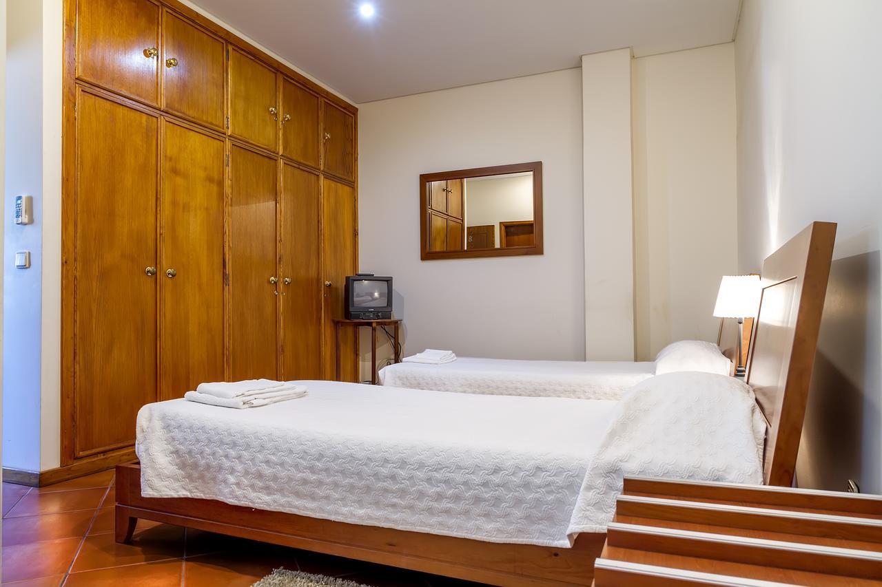 Quarto Duplo ou Twin com Casa de Banho Privativa