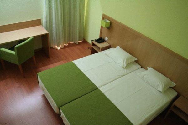 Quarto Twin