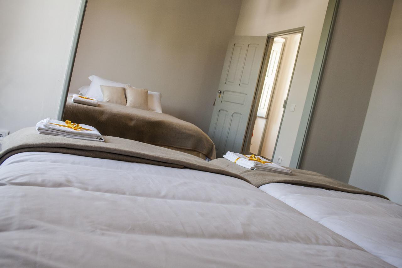 Quarto Familiar com Casa de Banho Partilhada